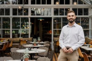 A7R01286 - 2023 - Gees Restaurant & Bar - Oxford - High Res - Collective Peter Deputy Senior Restaurant Manager - Web Hero