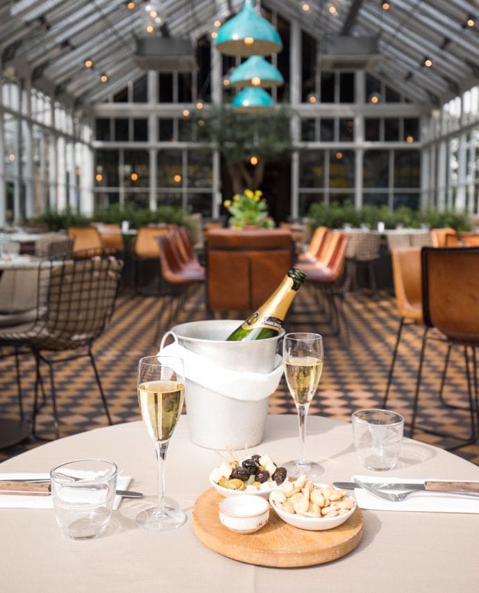 0008-2019-Gees-Restaurant-Bar-Oxford-High-Res-Conservatory-Dining-Champagne-Web-Feature-aspect-ratio-690-854
