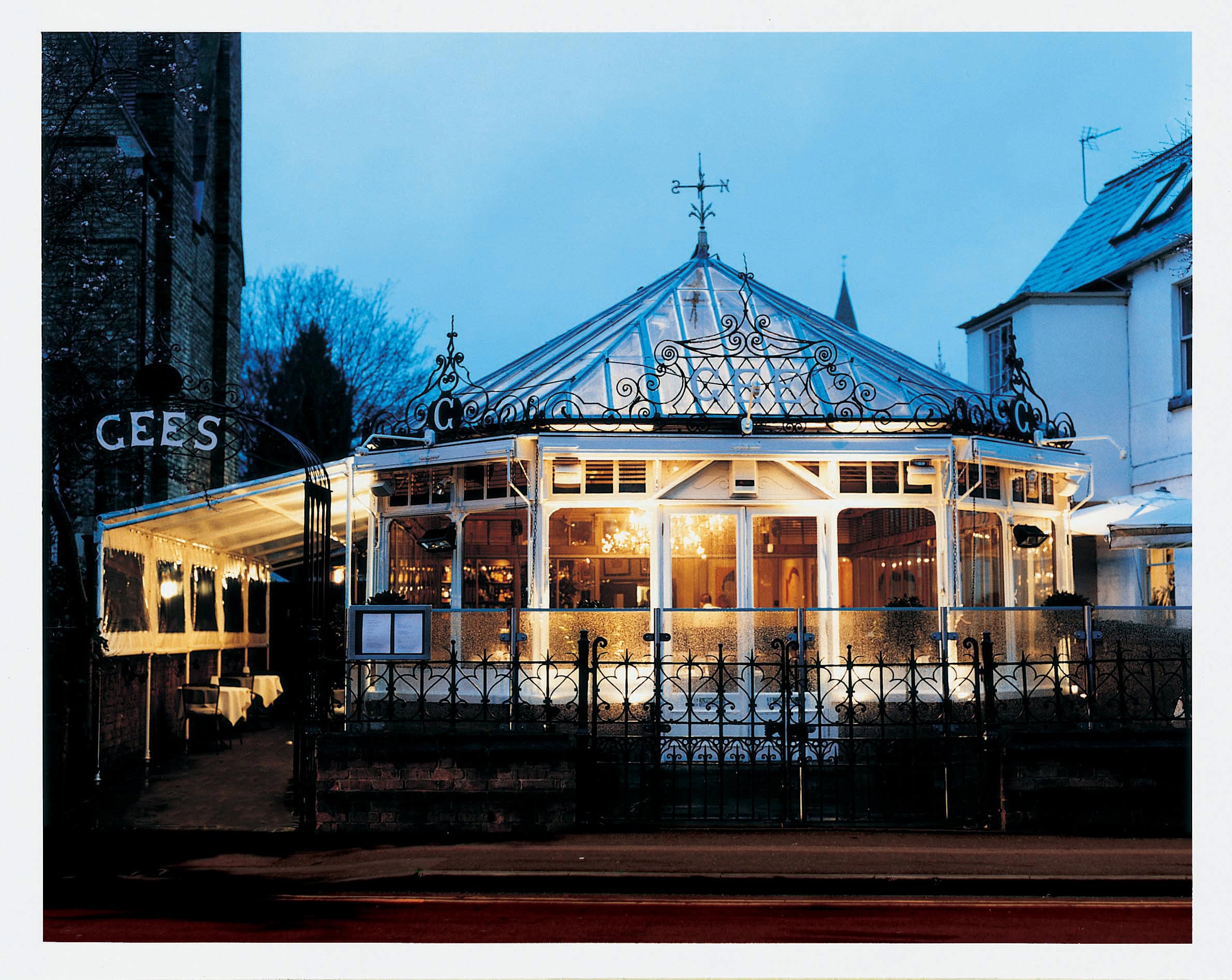 01 - 2008 - Gees Restaurant & Bar - Oxford - Low Res - History Victorian Conservatory
