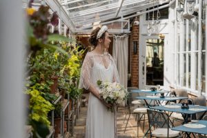 A7R03072 - 2023 - Gees Restaurant & Bar - Oxford - High Res - Spring Wedding Glasshouse Flowers - Web Feature