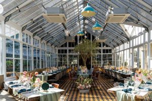 A7R08854 - 2023 - Gees Restaurant & Bar - Oxford - High Res - Wedding Glasshouse Exclusive Use Flowers - Web Feature