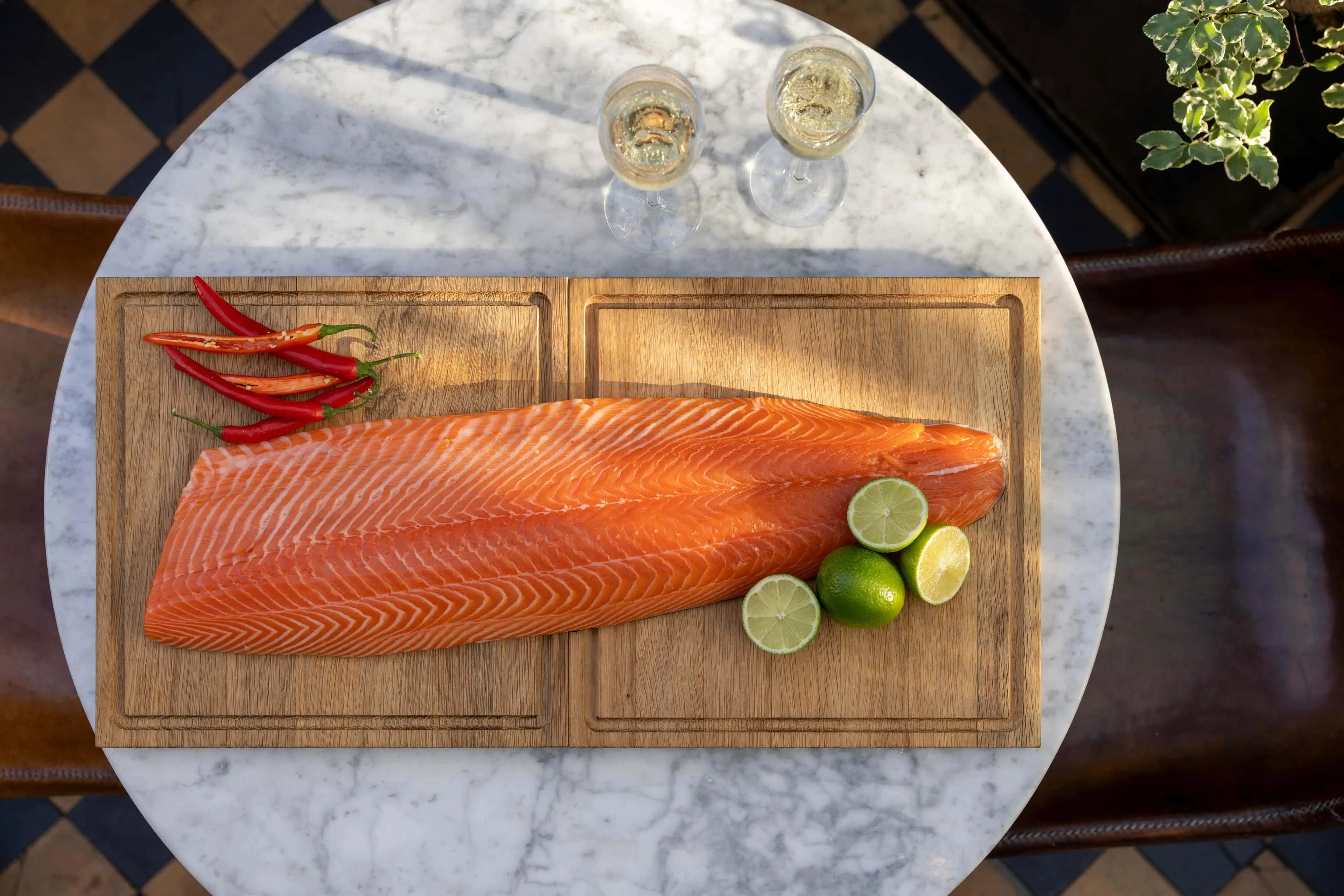 A7R06504 - 2023 - Gees Restaurant & Bar - Oxford - High Res - Festive Foods Fresh Salmon Champagne - Web Hero